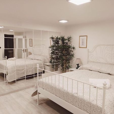タラントInterno25アパートメント エクステリア 写真